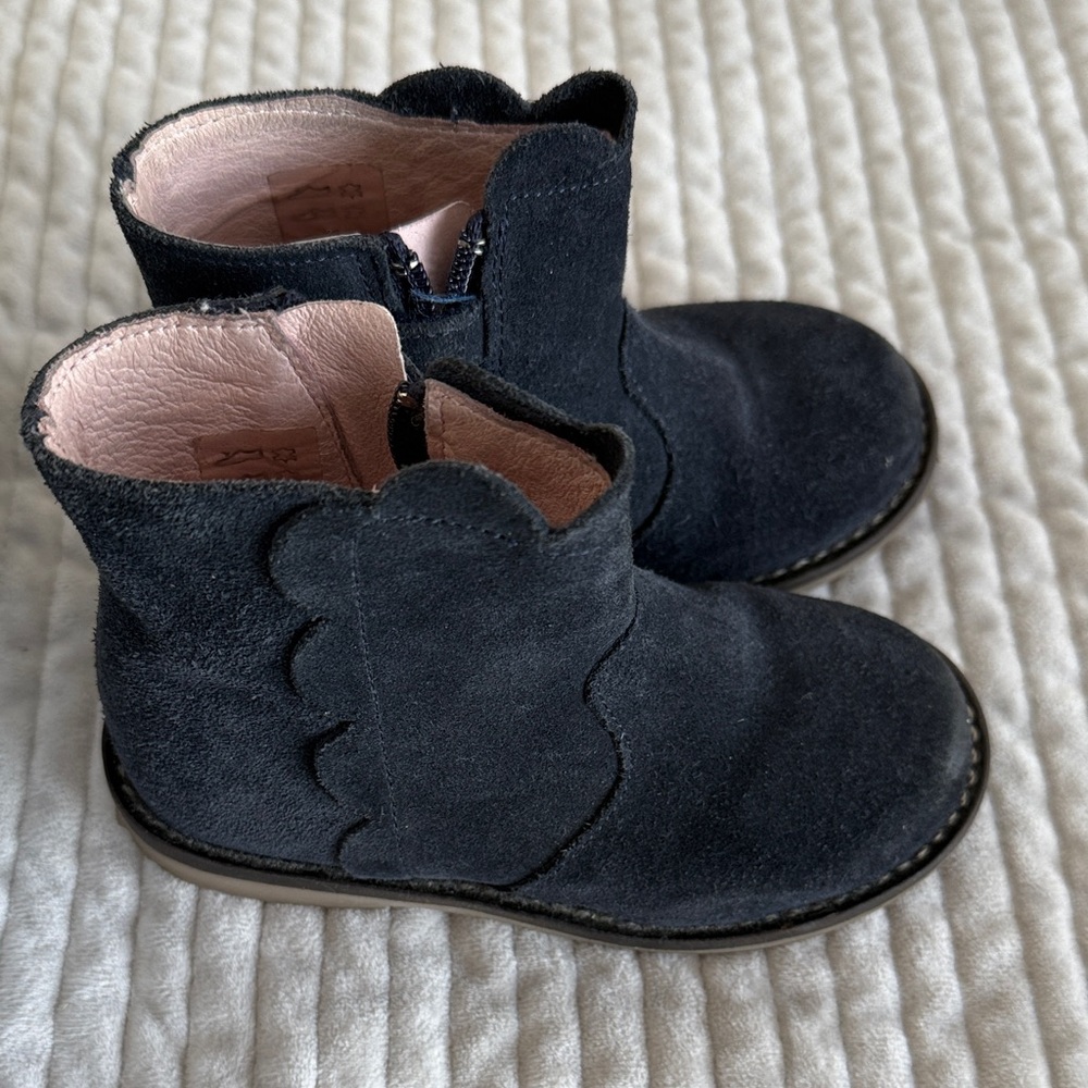 Jacadi Navy Suede Kids Boots Retail $119